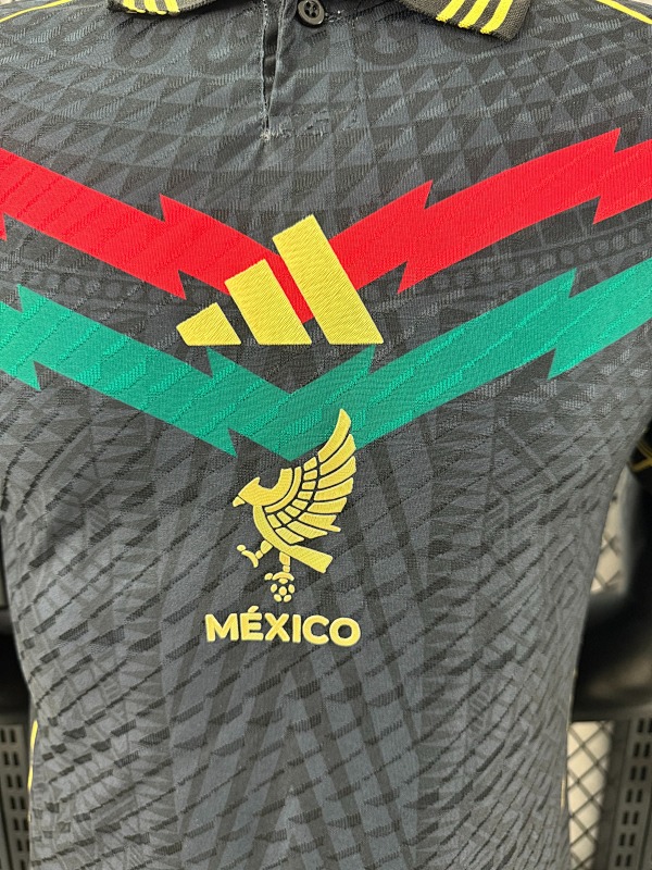 México Edición Especial Versión Jugador (Negra) 4