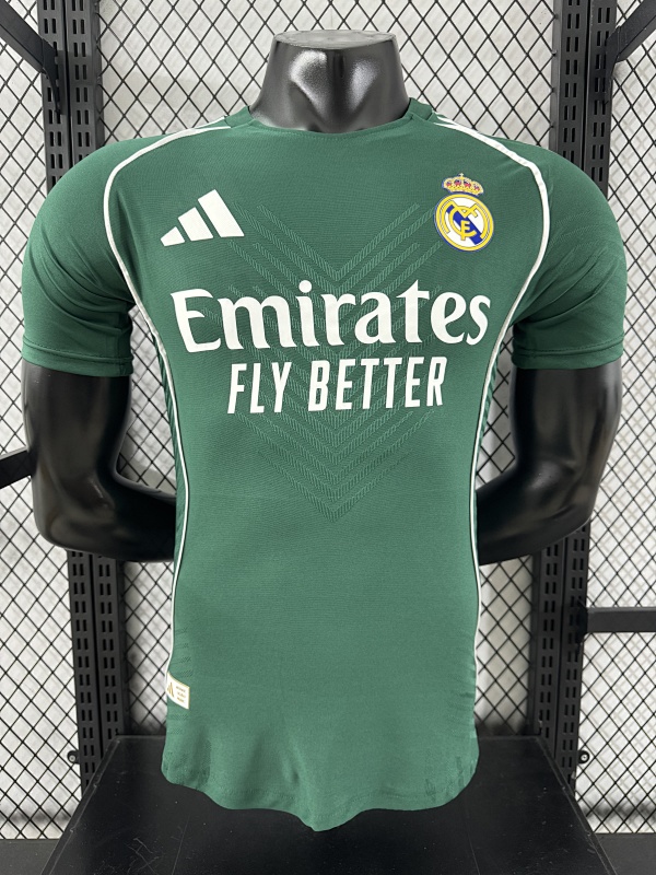 Real Madrid Edición Especial Versión Jugador (Verde)