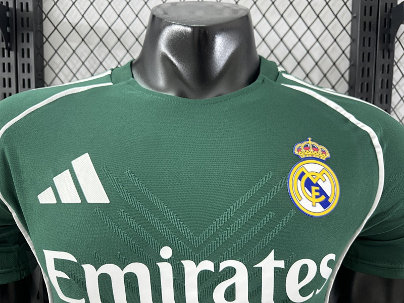 Real Madrid Edición Especial Versión Jugador (Verde) 3