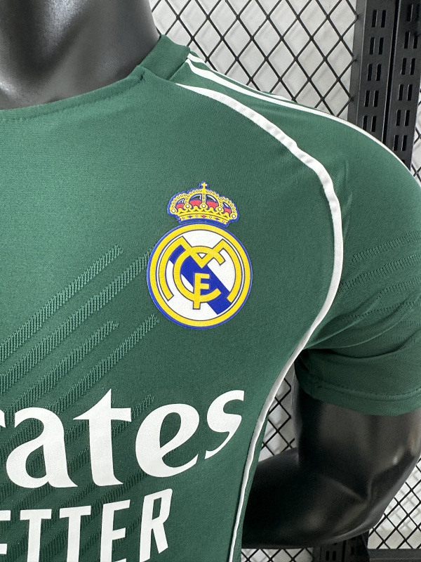 Real Madrid Edición Especial Versión Jugador (Verde) 5