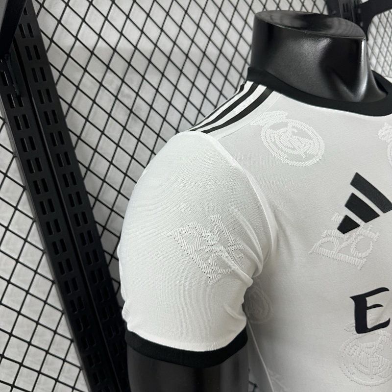 Real Madrid Edición Especial Diseño 2 Versión Jugador (Blanca) 8