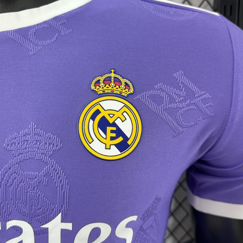Real Madrid Edición Especial Versión Jugador (Morada) 5