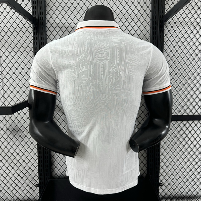 Japón Edición Especial Diseño 12 Versión Jugador (Blanca) 2