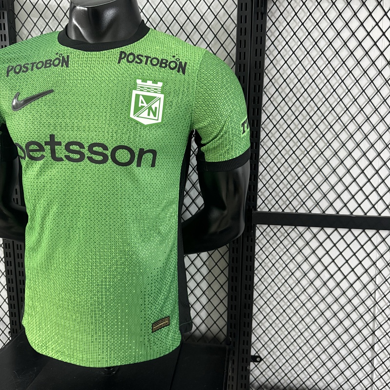 Nacional Tercera Versión Jugador 2025/26 (Verde) 7