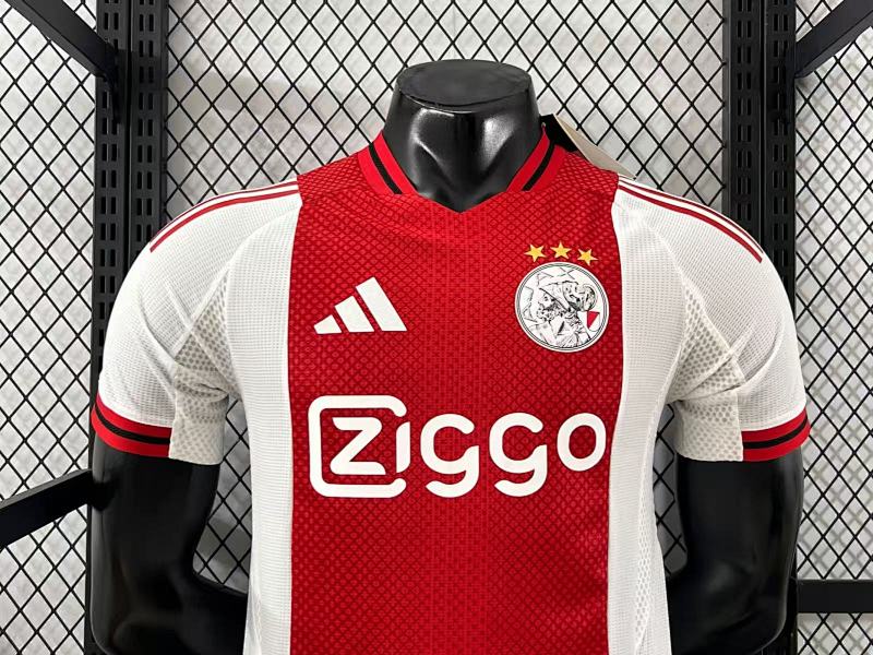 Ajax Local Versión Jugador 2025/26 (Roja) 3
