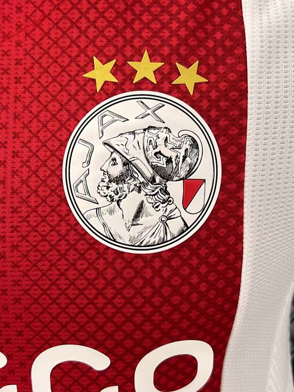 Ajax Local Versión Jugador 2025/26 (Roja) 5