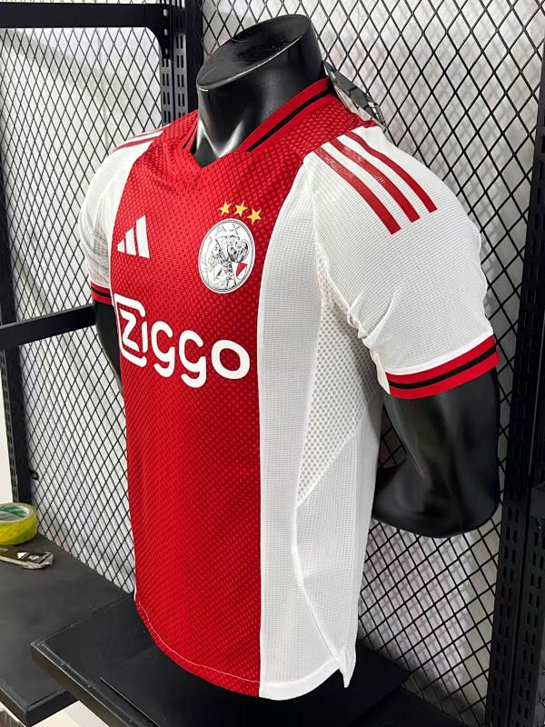 Ajax Local Versión Jugador 2025/26 (Roja) 7