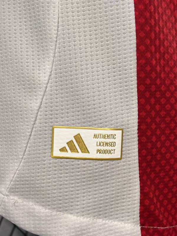 Ajax Local Versión Jugador 2025/26 (Roja) 9