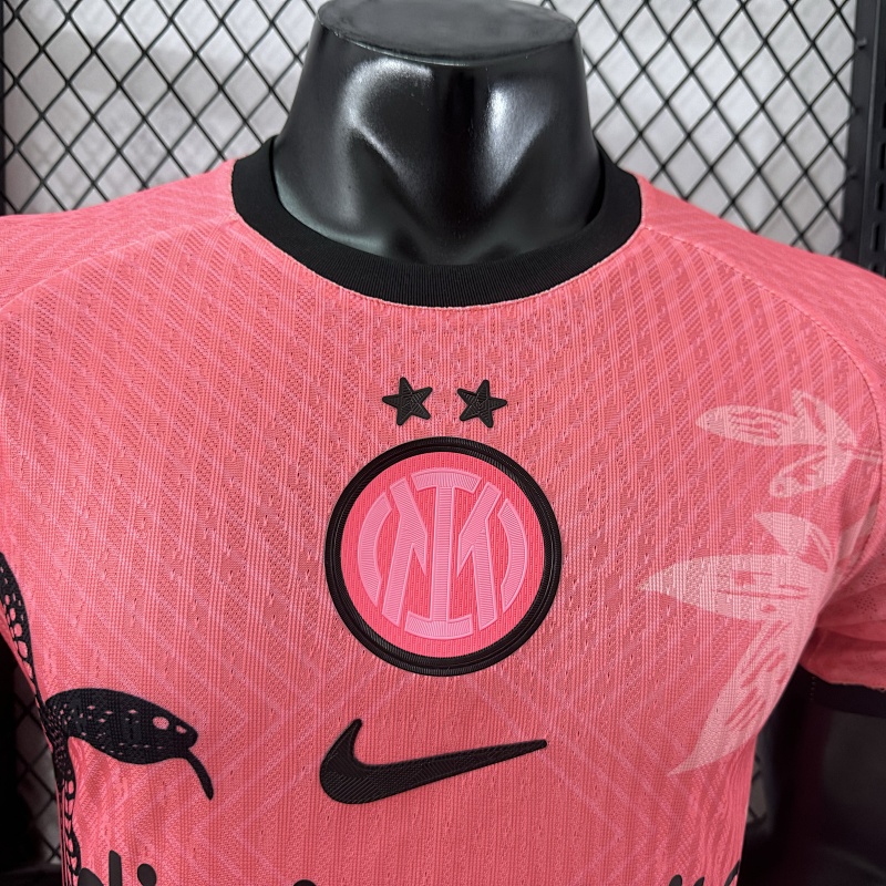 Inter Milan Edición Especial Versión Jugador (Rosa) 3