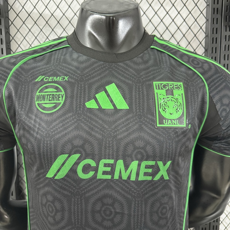 Tigres UANL Tercera Versión Jugador 2025/26 (Negra) 3