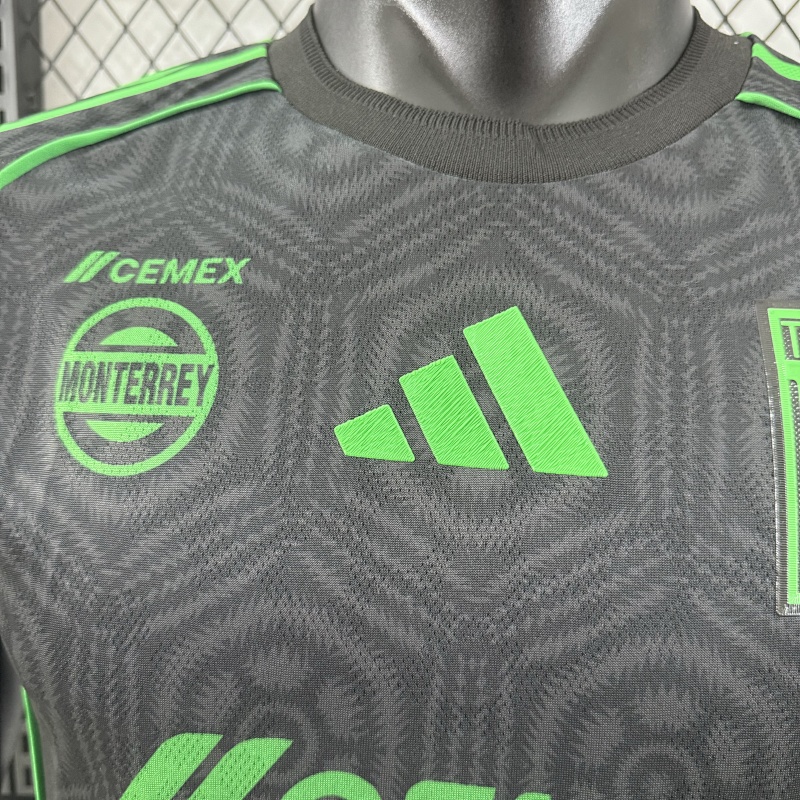 Tigres UANL Tercera Versión Jugador 2025/26 (Negra) 4