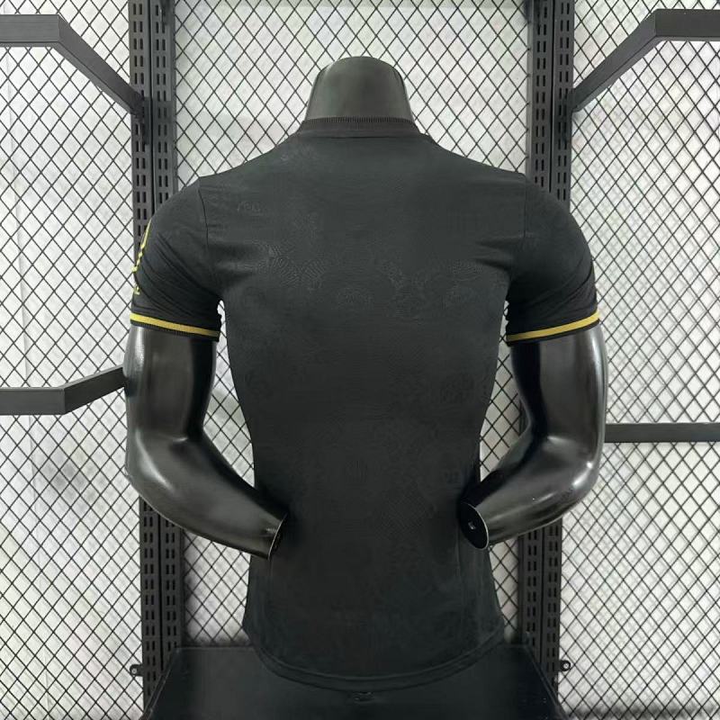 Bayern Munich Aniversario Versión Jugador (Negra) 2