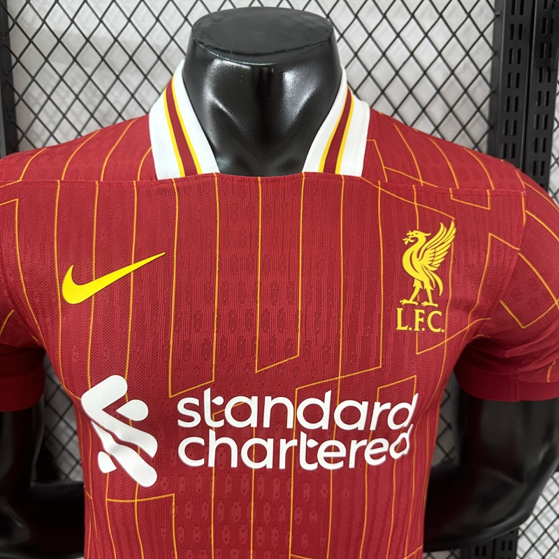Liverpool Local Versión Jugador 2024/25 (Roja) 3