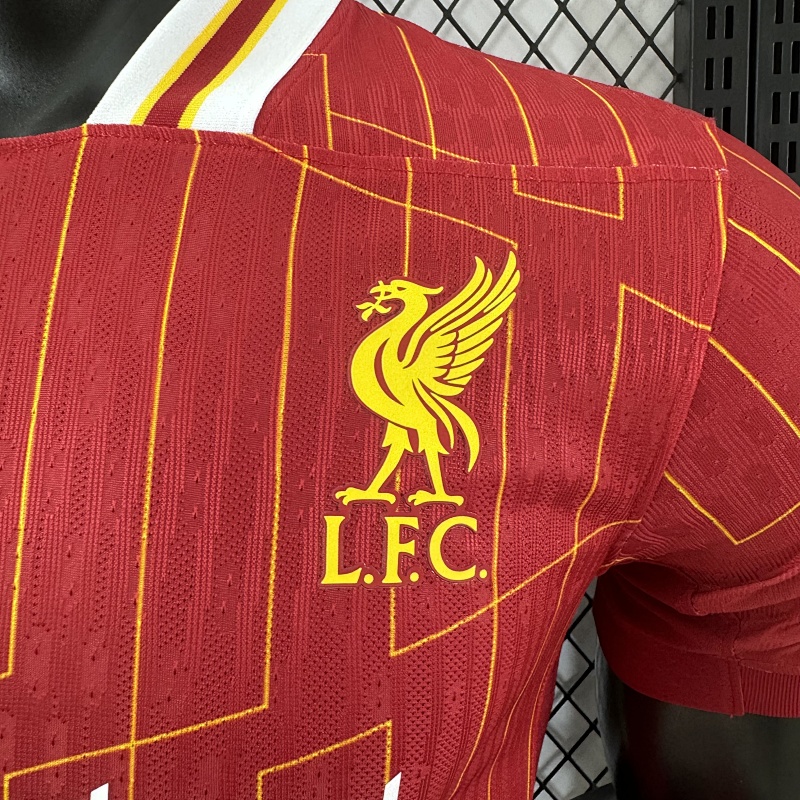 Liverpool Local Versión Jugador 2024/25 (Roja) 5