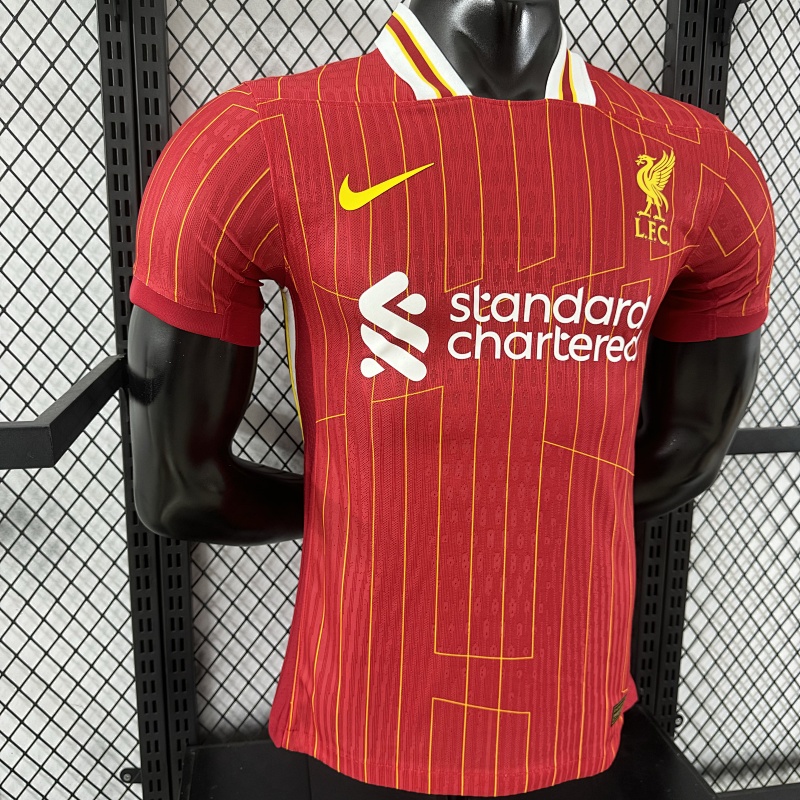 Liverpool Local Versión Jugador 2024/25 (Roja) 6