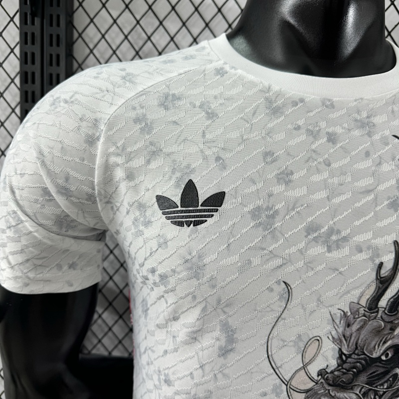 Japón Edición Especial Diseño 4 Versión Jugador (Blanca) 4