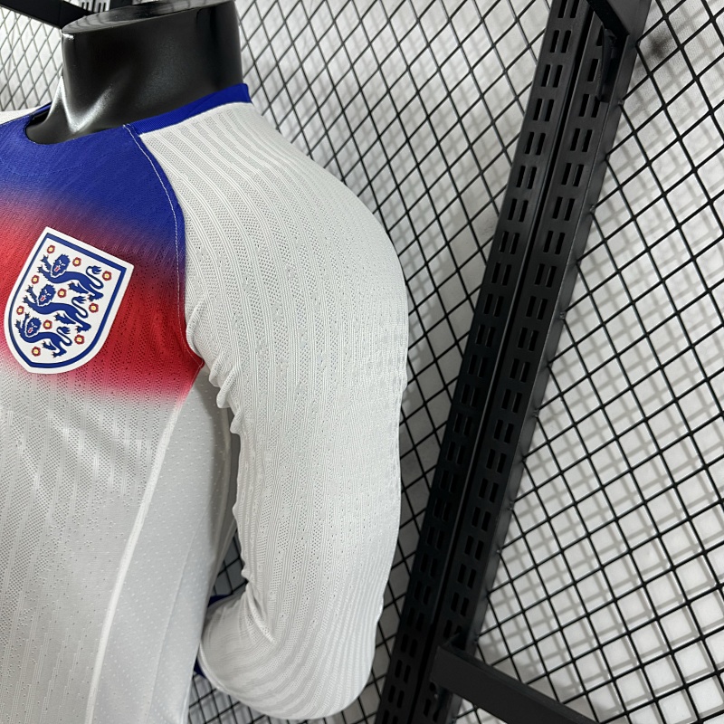 Inglaterra Local Versión Jugador 2025/26 (Blanca, Manga Larga) 9