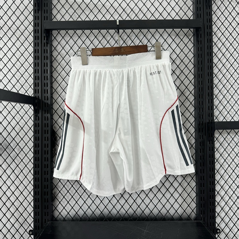 Bayern Munich Short Visitante Versión Jugador 2025/26 (Blanco) 3