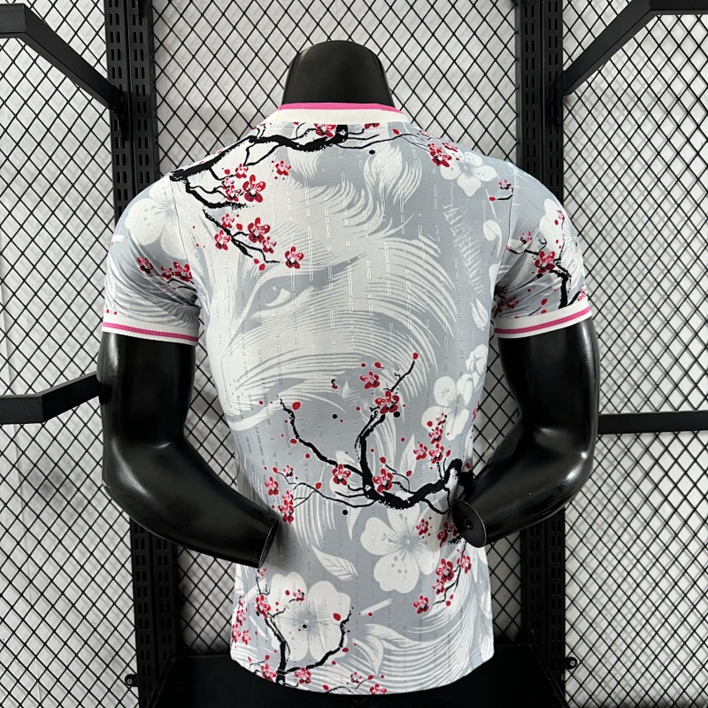 Japón Edición Especial Versión Jugador (Blanca) 2