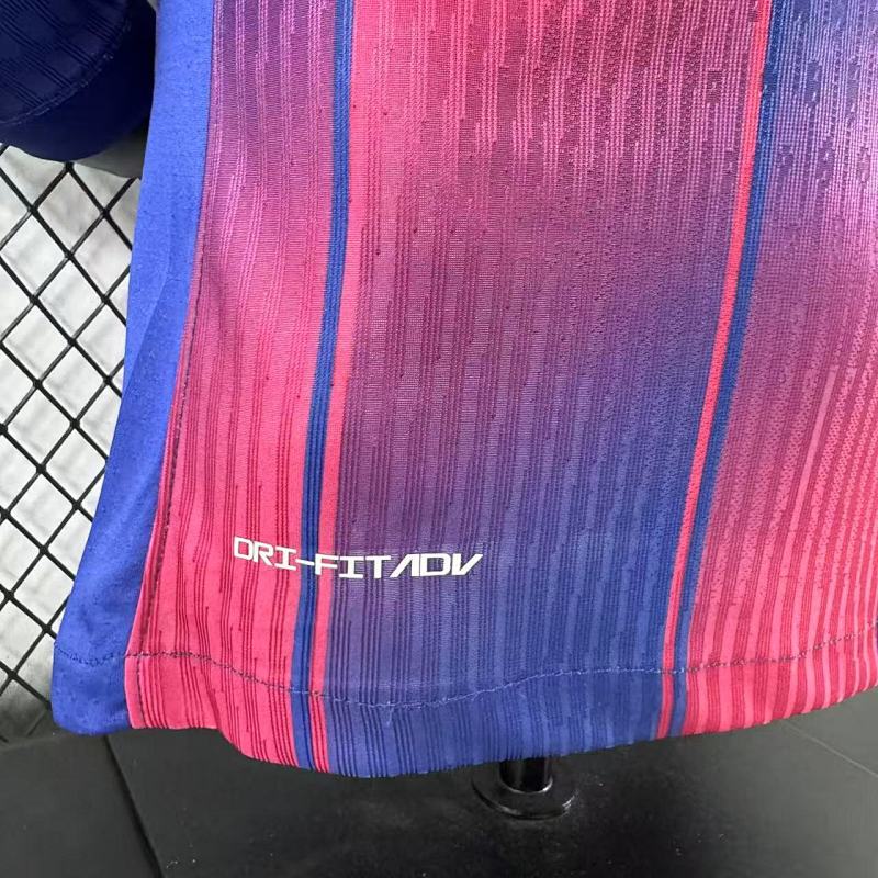 FC Barcelona Local Versión Jugador 2025/26 (Azul, Manga Larga) 10