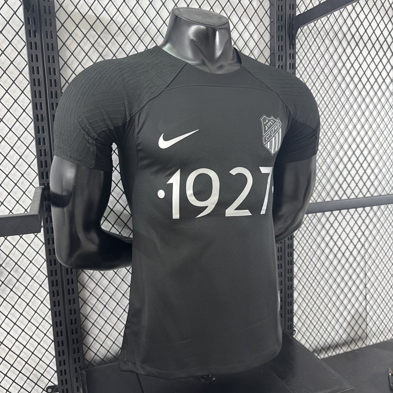 Al Ittihad Campeón Versión Jugador (Negra) 7