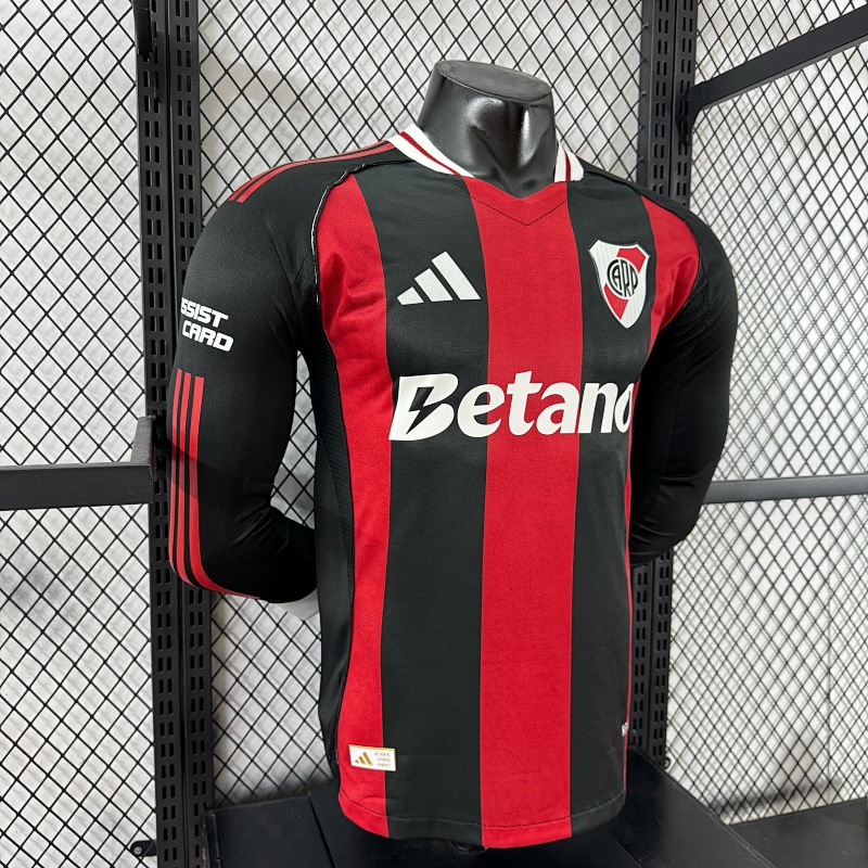 River Plate Visitante Versión Jugador 2025/26 (Negra, Manga Larga) 6
