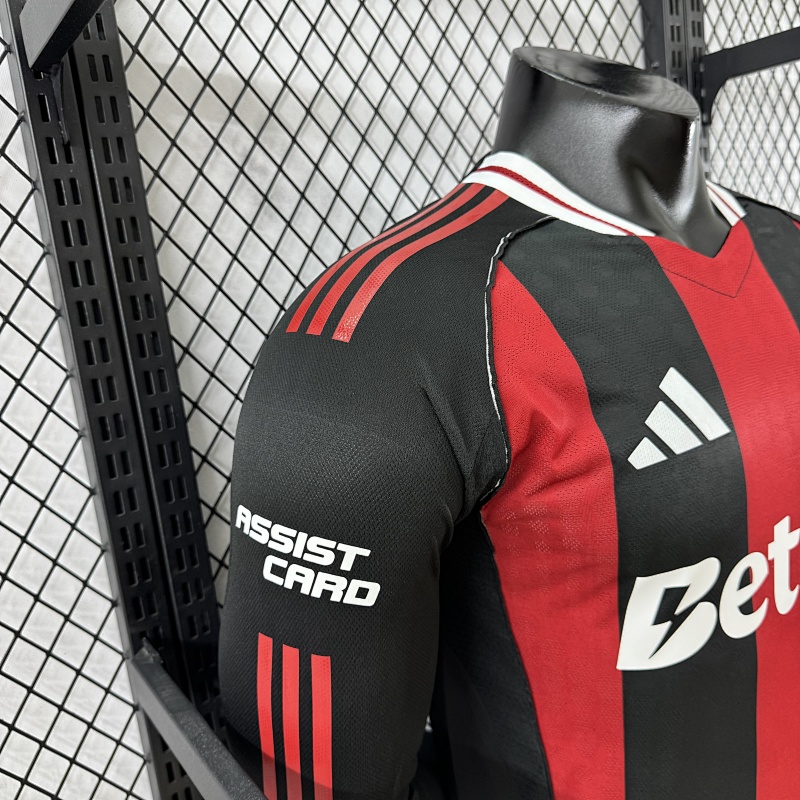 River Plate Visitante Versión Jugador 2025/26 (Negra, Manga Larga) 8