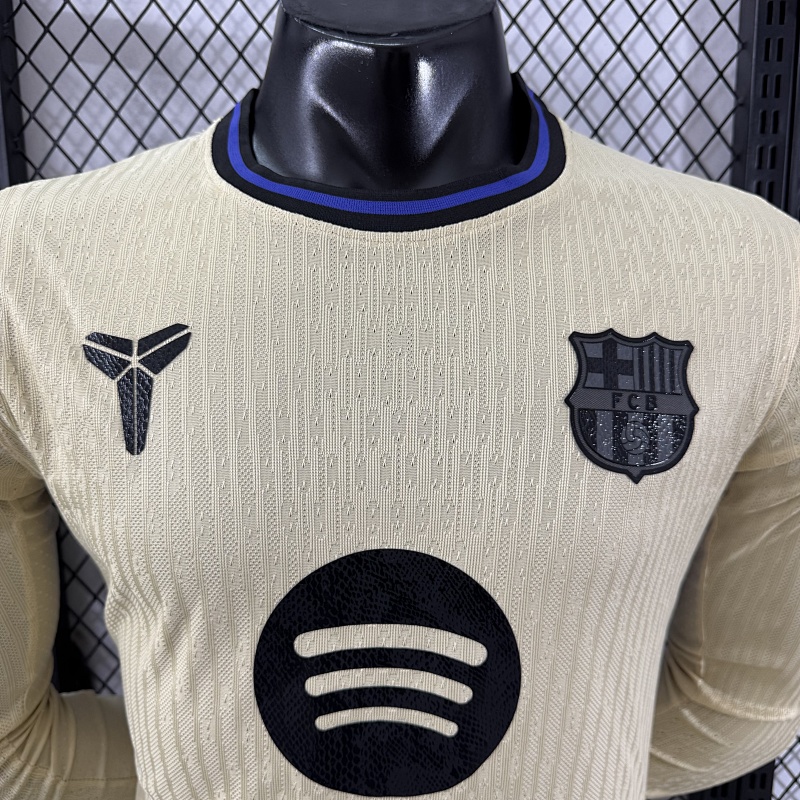 FC Barcelona Visitante Versión Jugador 2025/26 (Beige, Manga Larga) 3