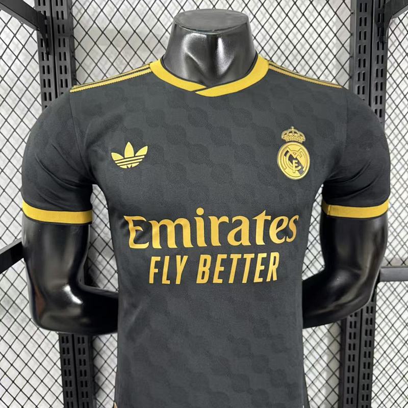 Real Madrid Edición Especial Versión Jugador (Negra) 3