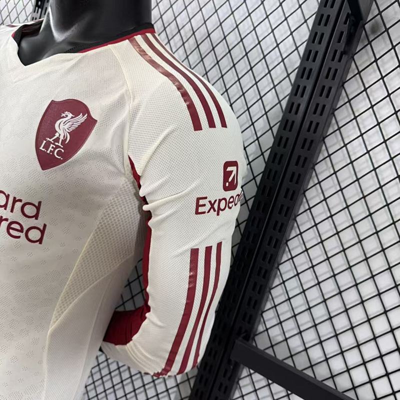 Liverpool Visitante Versión Jugador 2025/26 (Blanca, Manga Larga) 9