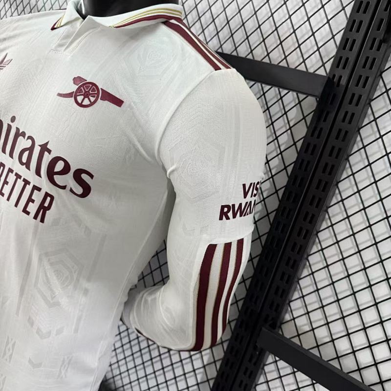 Arsenal Visitante Versión Jugador 2025/26 (Blanca, Manga Larga) 9