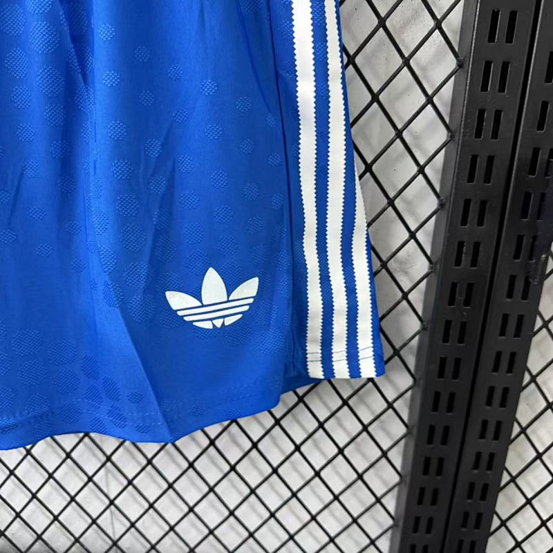 Real Madrid Short Tercera Versión Jugador 2025/26 (Azul) 4