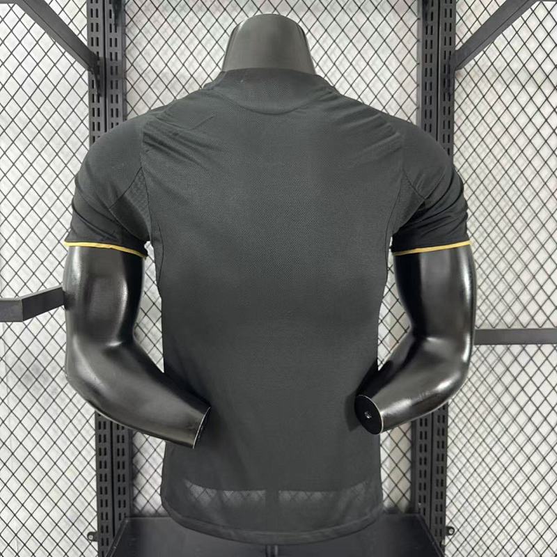 Fulham Tercera Versión Jugador 2025/26 (Negra) 2