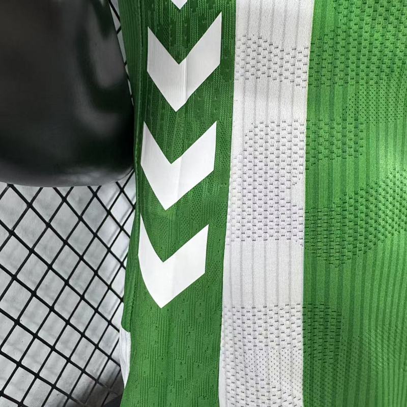 Real Betis Local Versión Jugador 2025/26 (Verde) 12