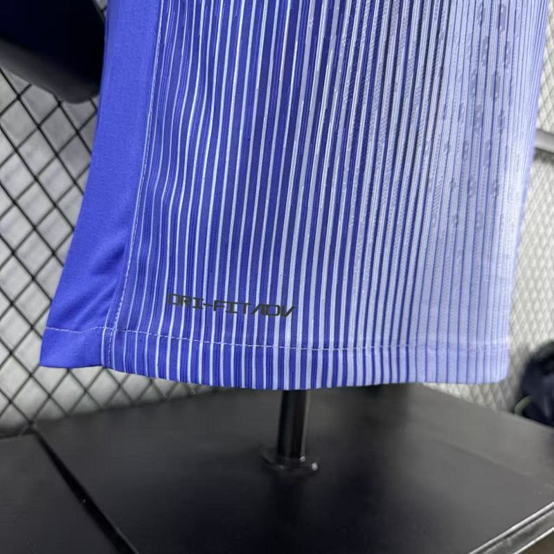 FC Barcelona Camiseta de Entrenamiento Versión Jugador 2025/26 (Morada) 10