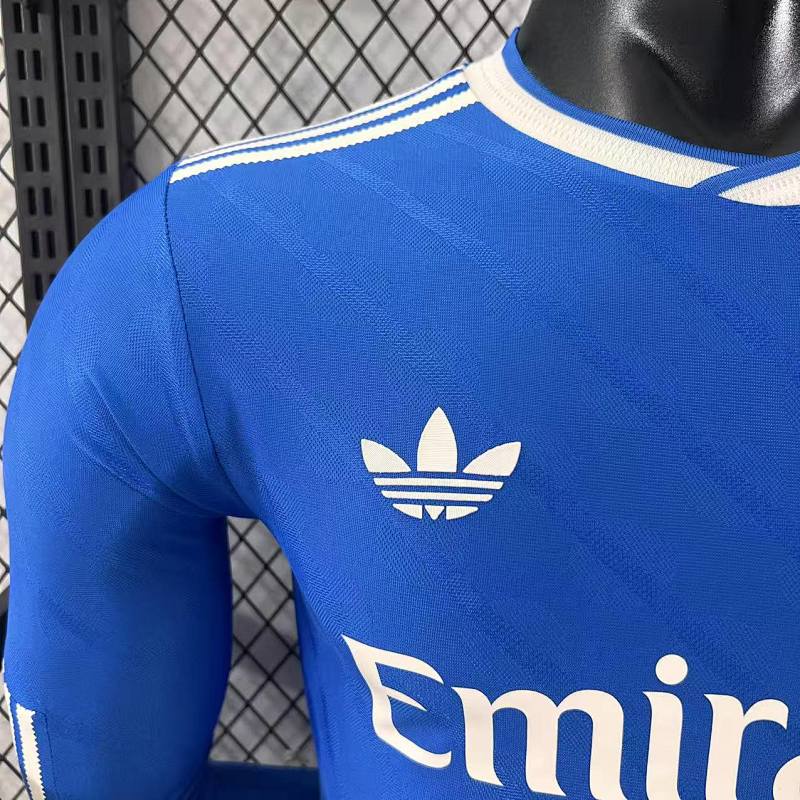 Real Madrid Tercera Versión Jugador 2025/26 (Azul, Manga Larga) 4
