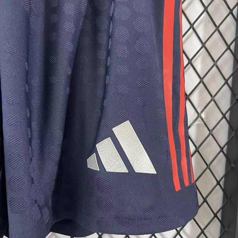 Arsenal Short Visitante Versión Jugador 2025/26 (Azul Marino) 4