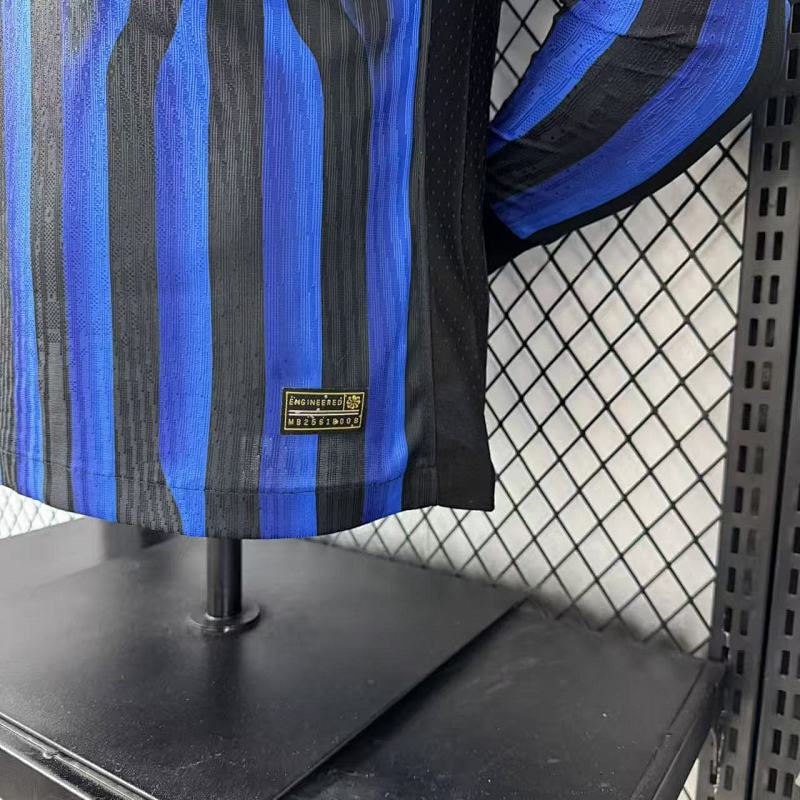 Inter Milan Local Versión Jugador 2025/26 (Azul, Manga Larga) 10