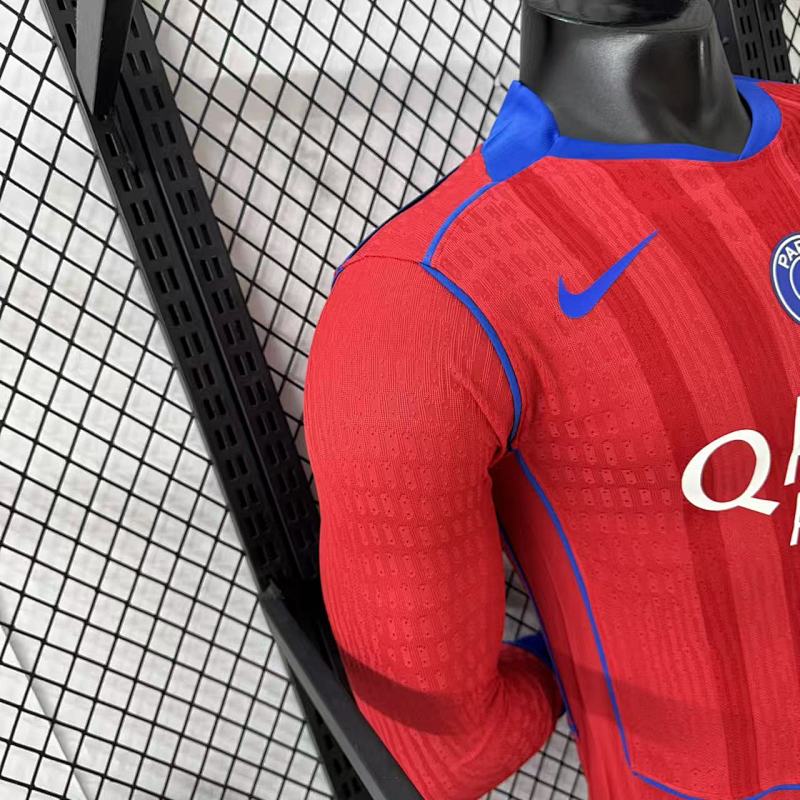 Paris Saint-Germain Tercera Versión Jugador 2025/26 (Roja, Manga Larga) 8