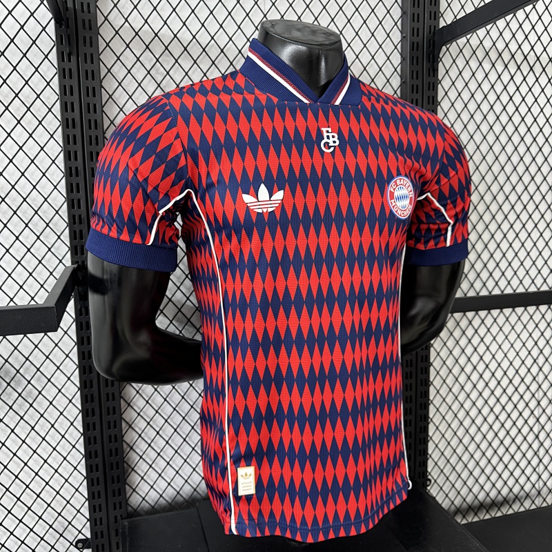 Bayern Munich Edición Retro (Roja) 6