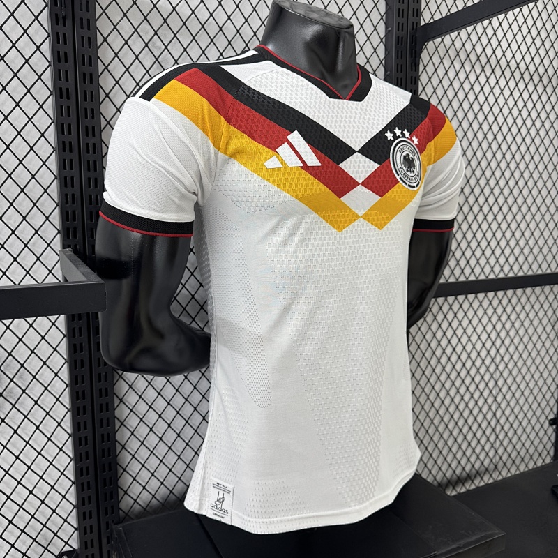 Alemania Local Versión Jugador 2026 (Blanca) 7