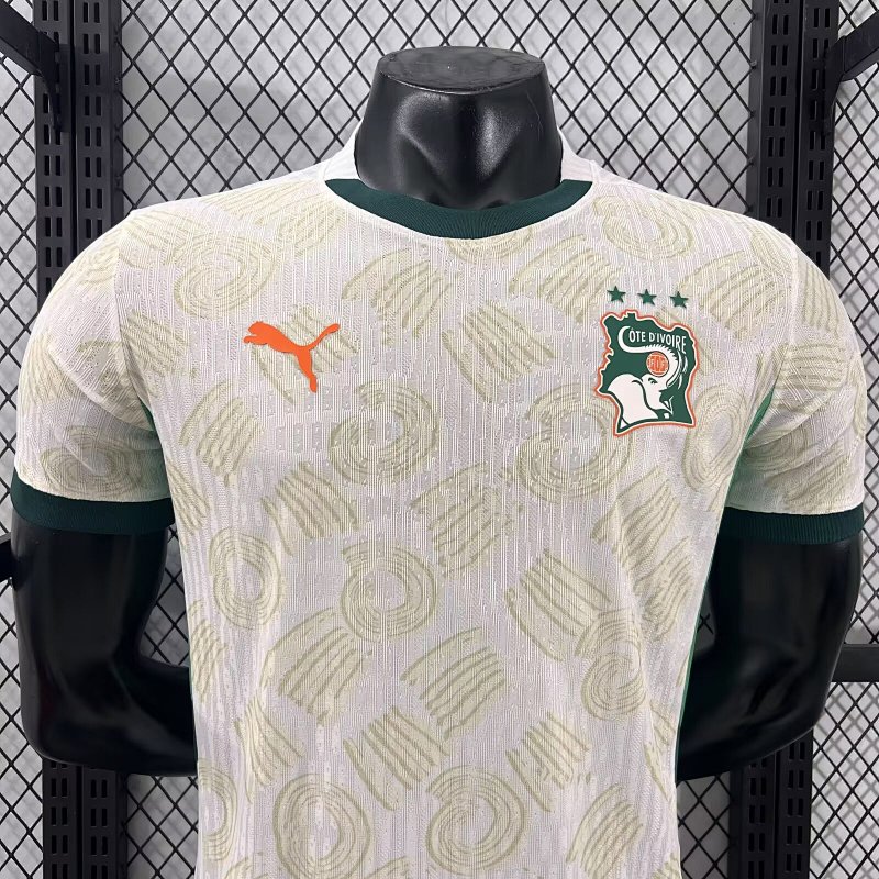 Costa de Marfil Visitante Versión Jugador 2025/26 (Blanca) 8