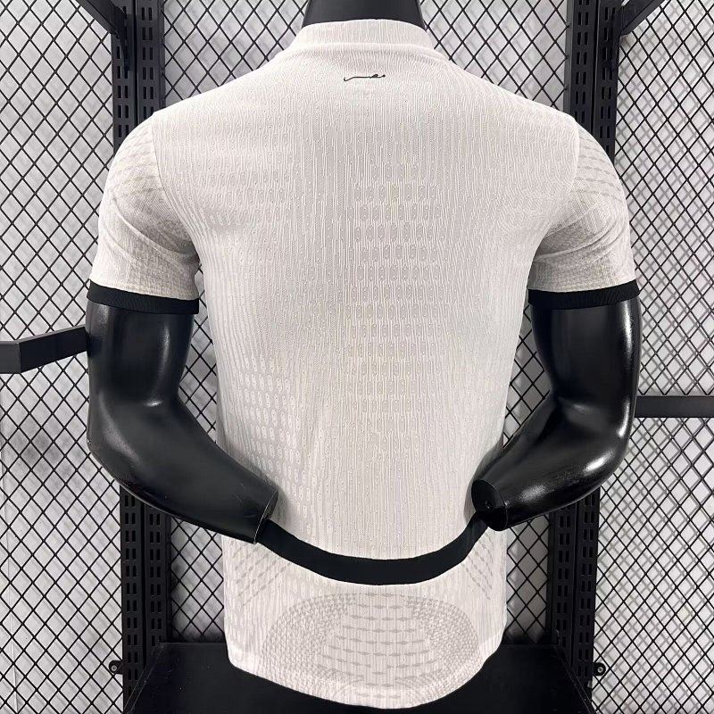 Egipto Visitante Versión Jugador 2025/26 (Blanca) 9