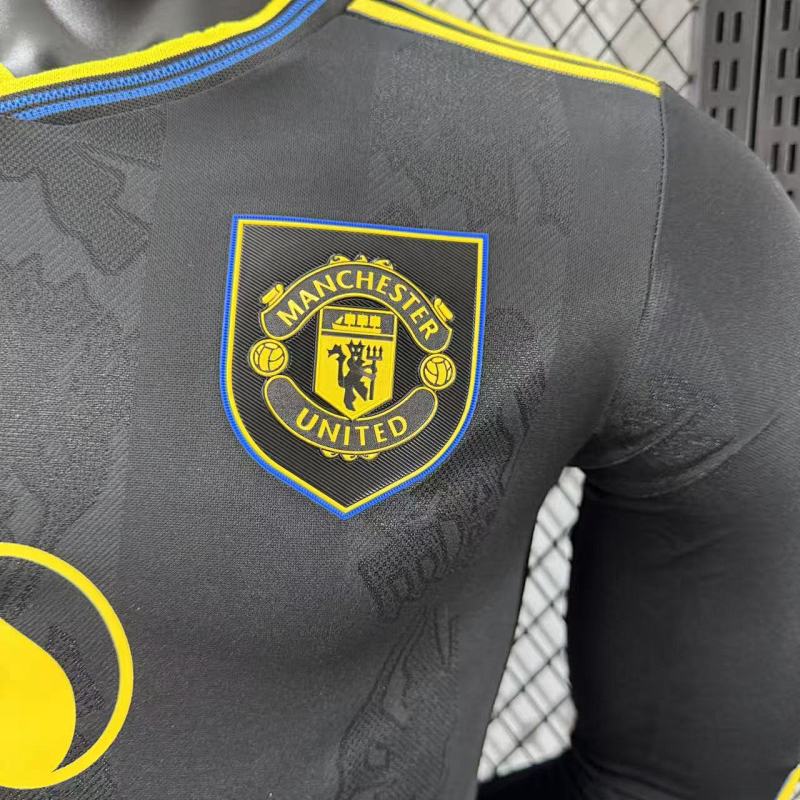 Manchester United Tercera Versión Jugador 2025/26 (Negra, Manga Larga) 5