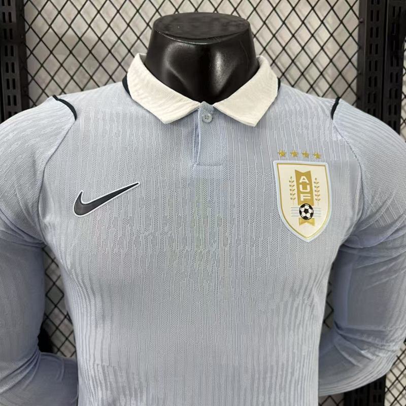 Uruguay Local Versión Jugador 2026 (Blanca, Manga Larga) 11