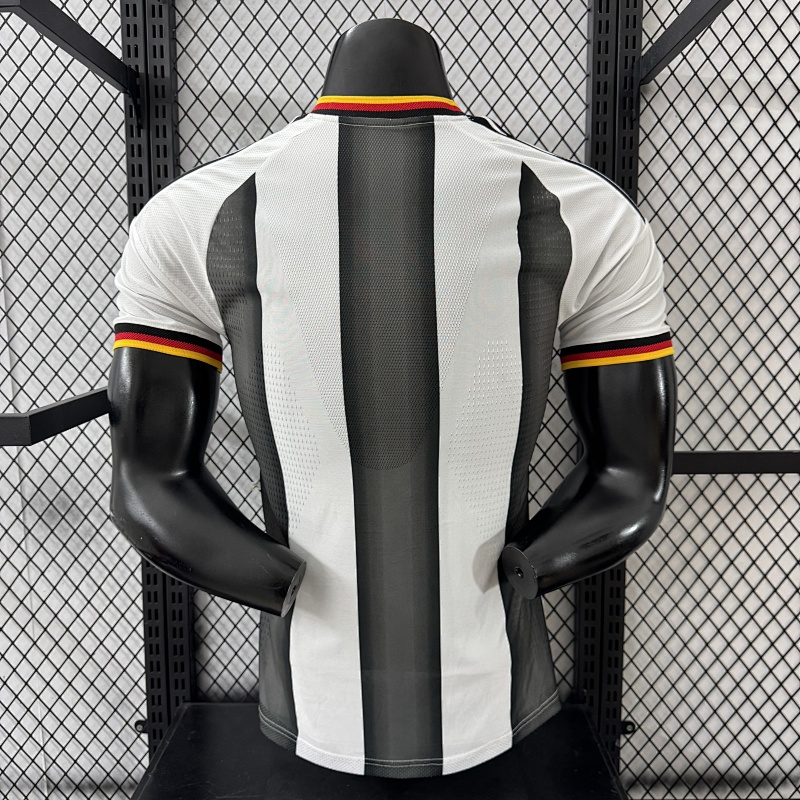 Alemania Edición Especial Diseño 2 Versión Jugador 2026 (Blanca) 2