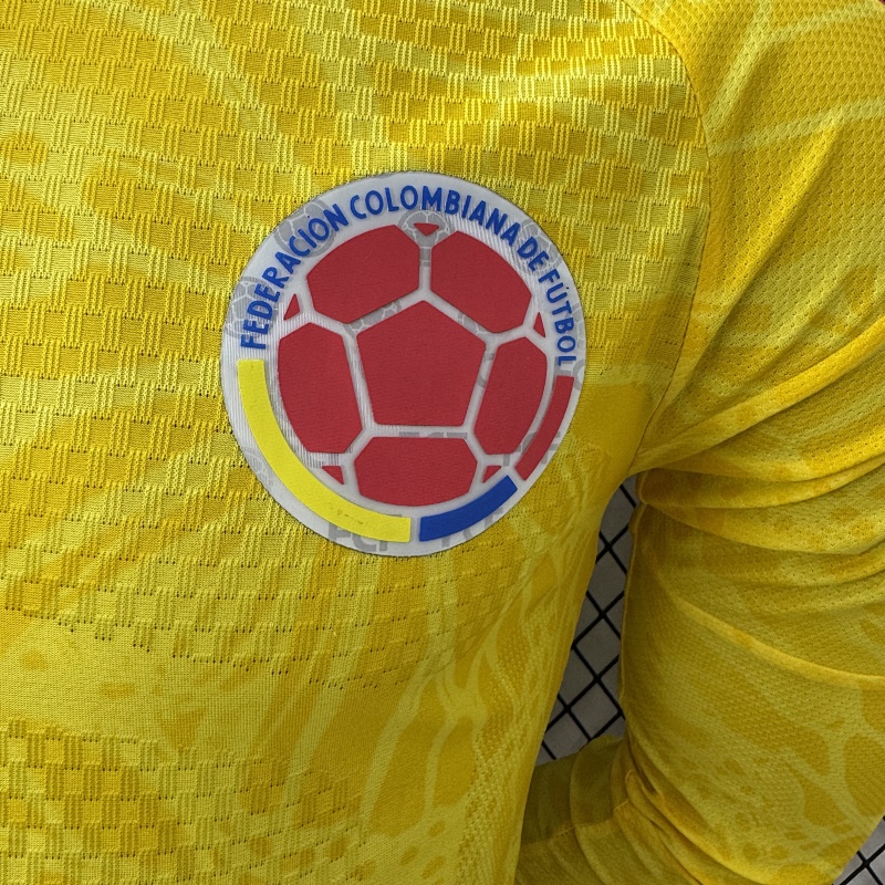Colombia Local Versión Jugador 2026 (Amarilla, Manga Larga) 9