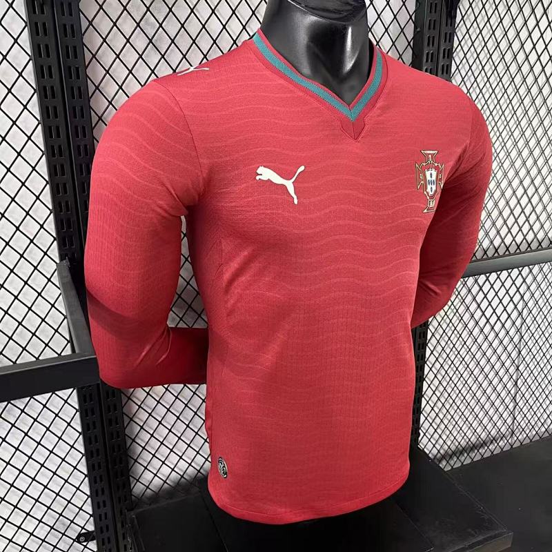 Portugal Local Versión Jugador 2026 (Roja, Manga Larga) 6