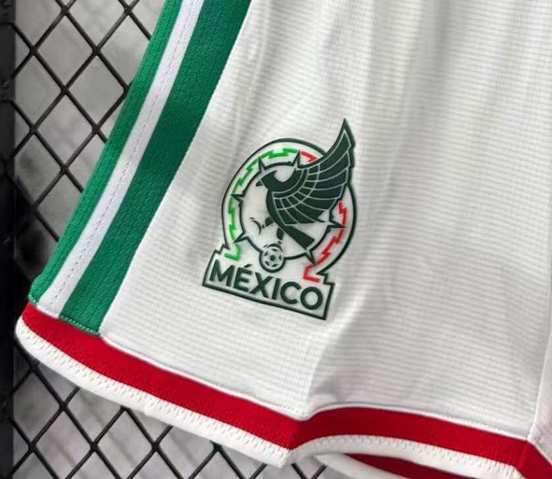 México Short Local Versión Jugador 2026 (Blanco) 3