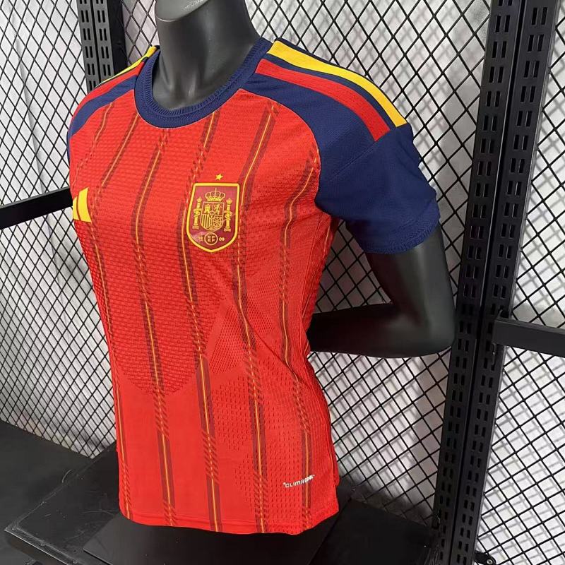 España Local Versión Mujer 2026 (Roja) 7